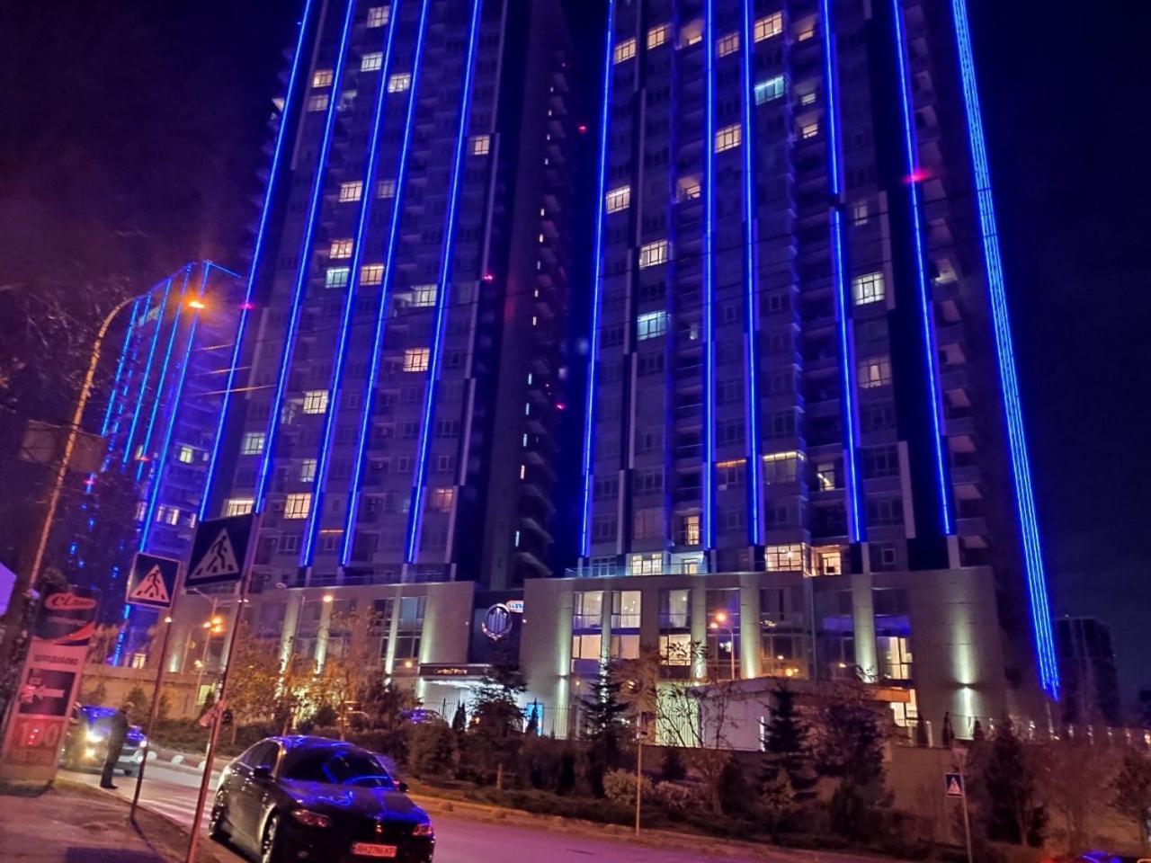 Petrovdom 408-467-471-277-377 In Central Park Cozy Apartments Kyiv Exterior photo