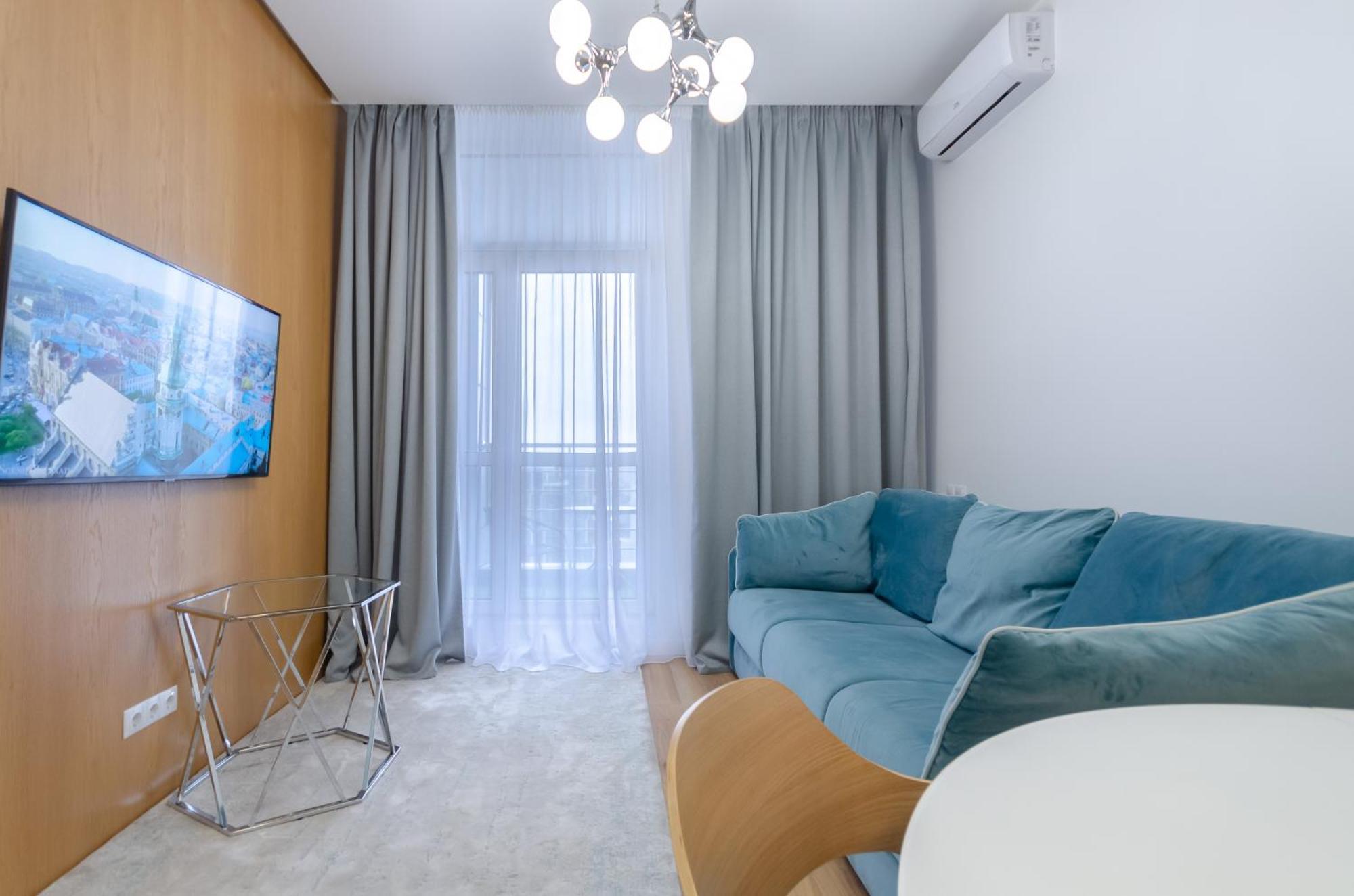 Petrovdom 408-467-471-277-377 In Central Park Cozy Apartments Kyiv Exterior photo