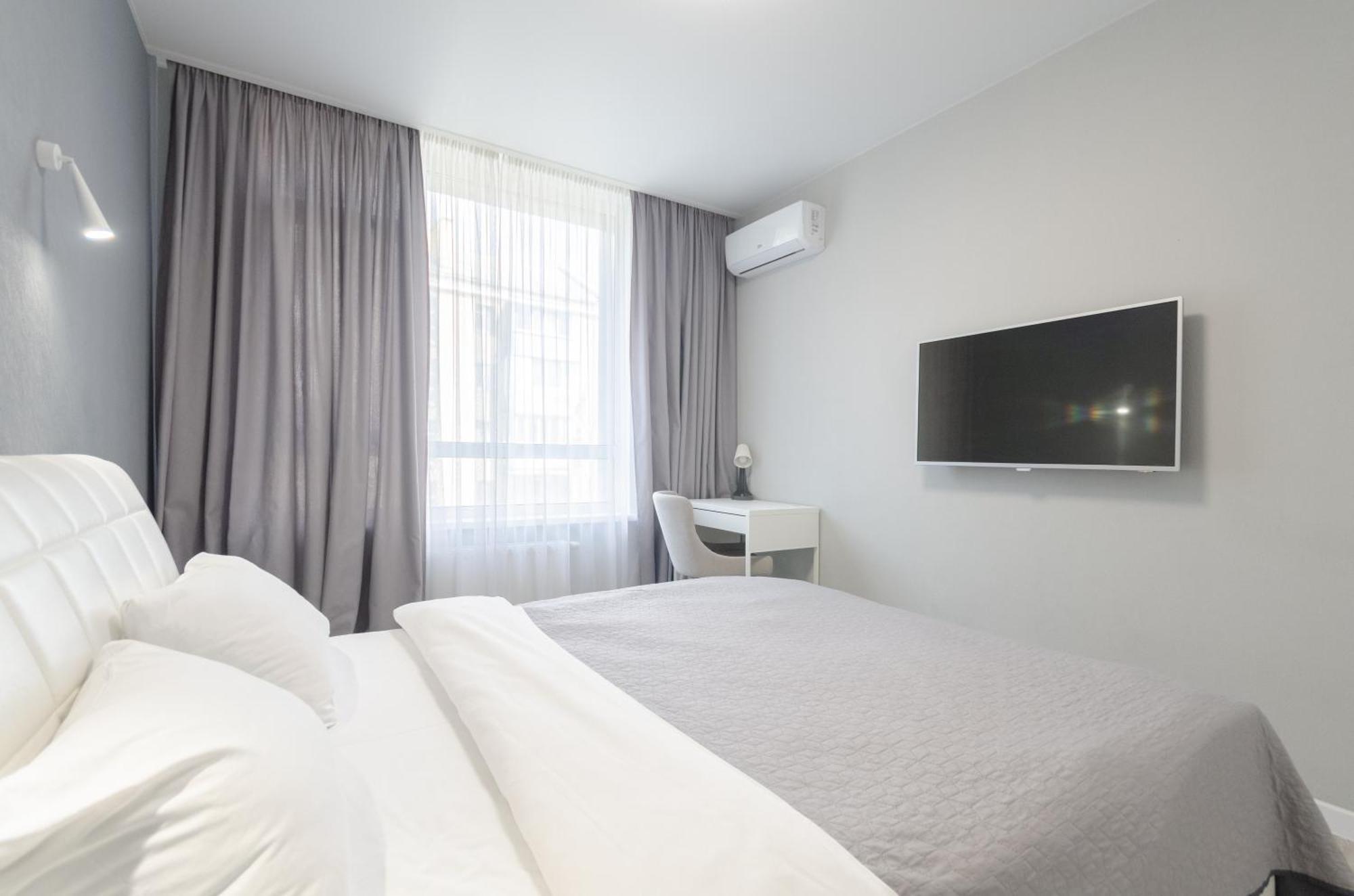 Petrovdom 408-467-471-277-377 In Central Park Cozy Apartments Kyiv Exterior photo